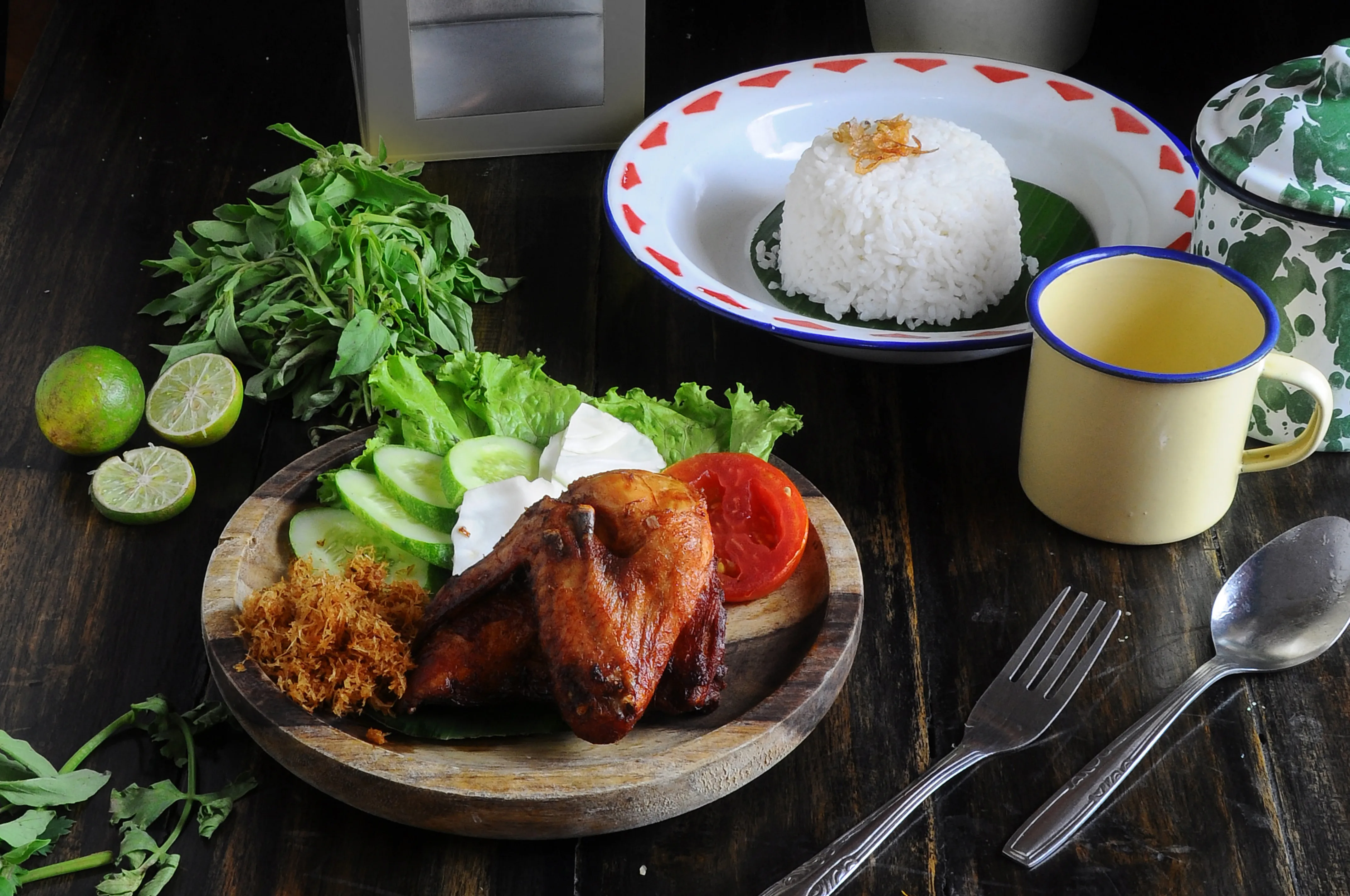 Ayam Goreng Serundeng
